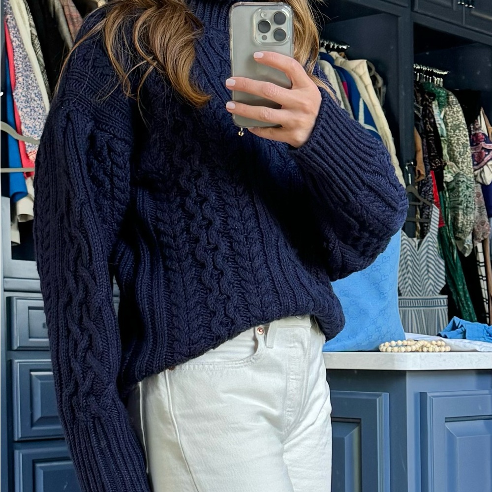 Hunter Bell sweater